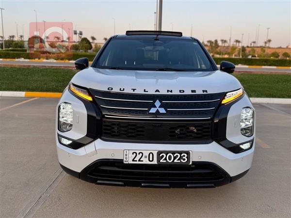 ميتسوبيشي اوتلاندر 2023 للبيع في العراق - اربيل